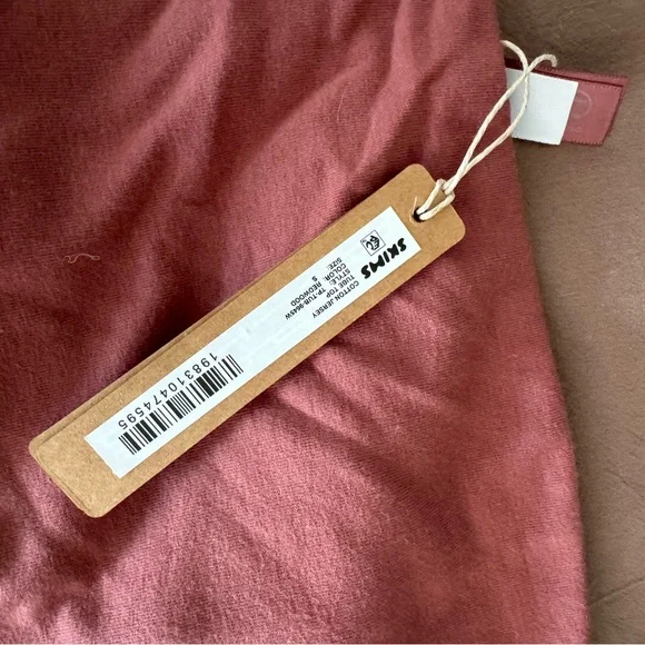 SKIMS Redwood Tubetop - Picture 6 of 6